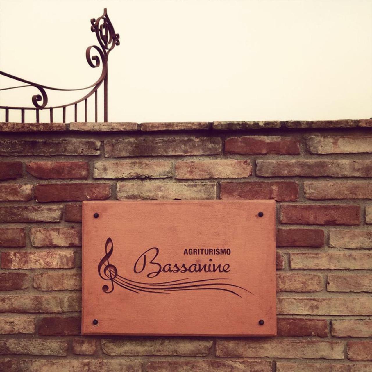 Agriturismo Bassanine Monticelli d'Ongina Exterior photo